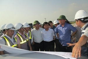 Bộ trưởng Đinh La Thăng kiểm tra các dự án đầu tư cơ sở hạ tầng giao thông trọng điểm tỉnh Hải Dương