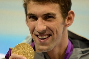 Michael Phelps bị cấm thi đấu 6 tháng do lái xe khi say rượu