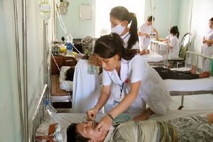 Ninh Thuận: Hơn 100 công nhân nhà máy đường bị ngộ độc