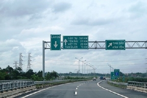 VEC lên tiếng về vụ dân chặn đường cao tốc đòi nợ nhà thầu