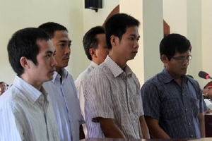 Khởi tố lãnh đạo của 5 công an dùng nhục hình đánh chết người