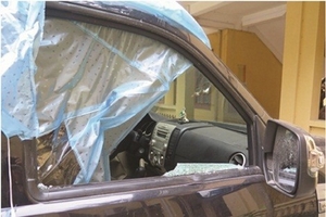 Đánh người nhập viện  chỉ do va chạm nhẹ trên đường