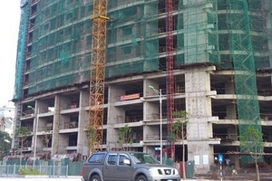 Hà Nội:  Đình chỉ thi công công trình 27 tầng không phép