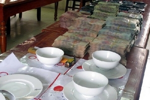 Ninh Bình: Bắt quả tang vụ đánh bạc lớn, thu trên 3,5 tỷ đồng