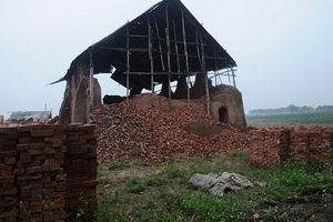 Lò gạch tiếp tục gây ô nhiễm trên địa bàn“nóng”, chính quyền “không biết”?