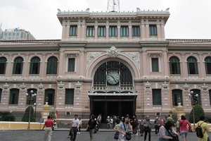 Những tòa nhà Pháp ở Sài Gòn “mê hoặc” du khách