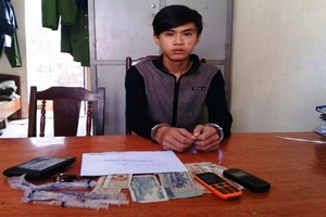 Thanh Hóa: Bắt đối tượng vận chuyển ma túy đá từ Trung Quốc đi tiêu thụ