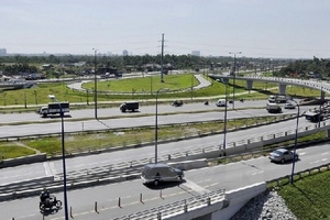 Khởi công đường cao tốc Trung Lương-Mỹ Thuận vào đầu 2015