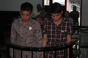 Ra tù, tiếp tục rủ nhau trộm cắp