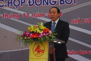 Động thổ xây dựng cầu vượt nút giao QL1A - QL8B và thông xe cầu Bến Thủy 1