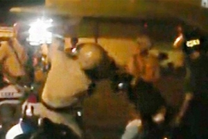 Chuyển công tác Trung úy đánh dân