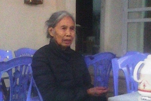 Vụ hai bố con chết tại nhà: Vợ "vụng trộm" chồng uất ức giết con rồi tự tử?