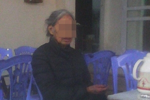 Đau lòng bố bỏ thuốc độc vào sữa cho con trai 4 tuổi uống rồi treo cổ tự vẫn