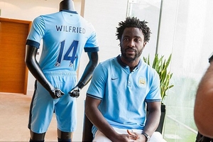 Bony, tân binh đầu tiên của Man City trong kỳ chuyển nhượng 2015