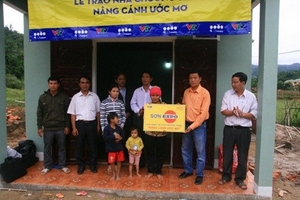 “Nâng cánh ước mơ” sẽ tặng 52 căn nhà  cho người nghèo