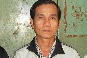 Xe ôm đổi nghề "chăn dắt" gái cho khách nước ngoài