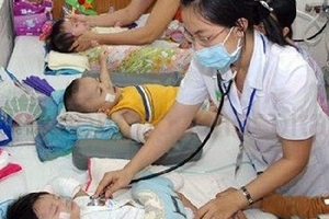 Cảnh báo: Liên tiếp các trường hợp trẻ mắc ho gà nhập viện