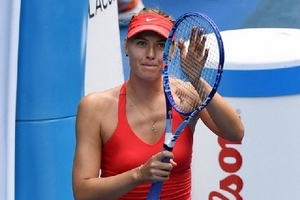 Hạ gục nhanh Bouchard, Sharapova "nội chiến Nga" ở bán kết