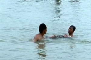 Tiền Giang: Một ngày vớt 2 thi thể nạn nhân chết đuối trên sông