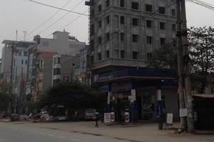 Huyện Hoài Đức: Vì sao công trình xây dựng không phép 14 tầng không bị xử lý?