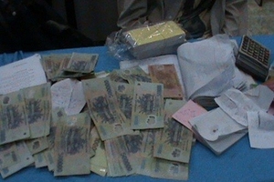 Kiểm tra quán cà phê phát hiện hơn 30 đối tượng cá độ bóng đá