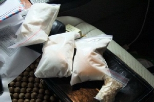 TP.HCM: Triệt phá đường dây buôn bán ma túy và súng quân dụng