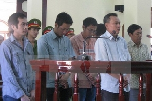 Vụ nhục hình ở Phú Yên: Nguyên phó Trưởng CA lĩnh án treo