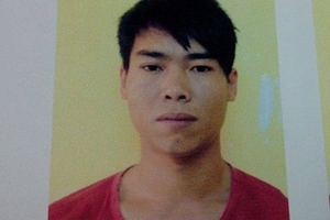 Bắt kẻ giả danh cảnh sát, lừa thiếu nữ chiếm Iphone