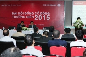 Techcombank đặt mục tiêu 2.000 tỷ đồng lợi nhuận năm 2015