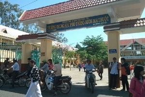 Công an Đắk Lắk nói gì về vụ bắt học sinh tại trường?