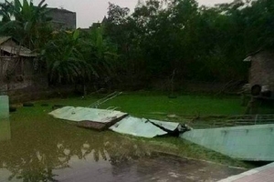 Sập bể bơi ở Vĩnh Phúc: Bể bơi không có giấy phép hoạt động?