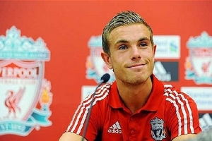 Tiền vệ Jordan Henderson sẽ gia hạn hợp đồng với Liverpool