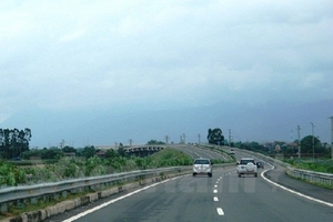 Hơn 11.500 tỷ đồng xây dựng đường cao tốc Hạ Long-Vân Đồn