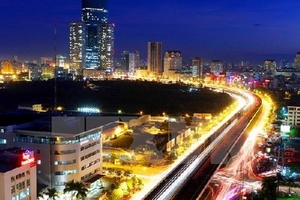 Bốn thập niên phát triển hệ thống hạ tầng giao thông Thủ đô