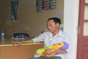 Thanh Hóa: Bé 13 ngày tuổi tử vong sau khi tiêm vắc-xin