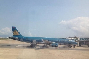 Vietnam Airlines giảm 20% giá cước vải thiều xuất sang Pháp