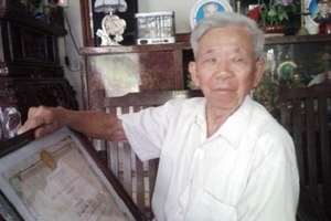 Ký ức của người lính già được vinh dự đón Bác Hồ