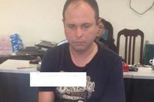 Bắt “ông Tây” dùng gần 400 thẻ Ngân hàng giả rút tiền tại cây ATM