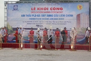 Hà Nam đầu tư hơn 300 tỷ đồng khởi công xây cầu Liêm Chính