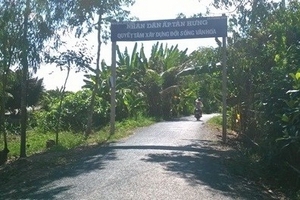 Hàng xóm hỗn chiến nhau chỉ vì ...một con gà