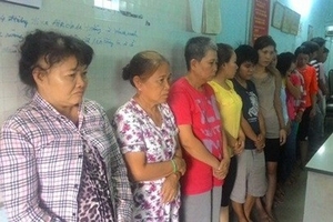 Triệt phá sòng bạc "quý bà" quy mô lớn