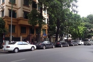 Hà Nội: “Bát nháo” từ các bãi đỗ xe!