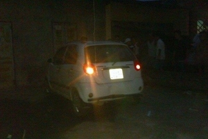 Người đàn ông chết trong xe ô tô đi mượn do ngạt khí