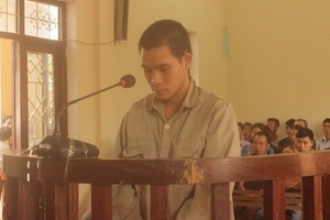 Giết người vì dám rút chìa khóa xe