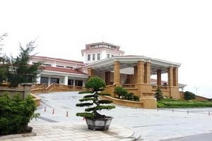 Xây dựng sai nhiều hạng mục, sân golf Long Biên bị phạt hành chính