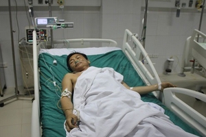 Cứu sống bệnh nhân bị đạn bắn trúng tim