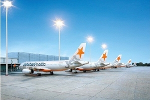 Máy bay Jetstar va quệt với xe thang đã được khai thác trở lại