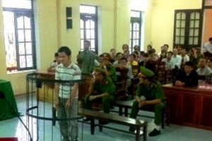 Mẫu thuẫn khi bàn chuyện cưới hỏi, anh đâm chết em