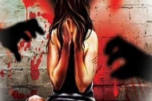 Hiếp dâm xong, gọi thêm bạn đến cùng giao cấu với nạn nhân