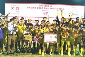 FLC Thanh Hóa và tấm HCĐ V-League 2015: Quả ngọt của sự đổi thay